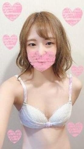 22-year-old supermarket cashier's daughter Rahu uncensored, idol-like smile girl