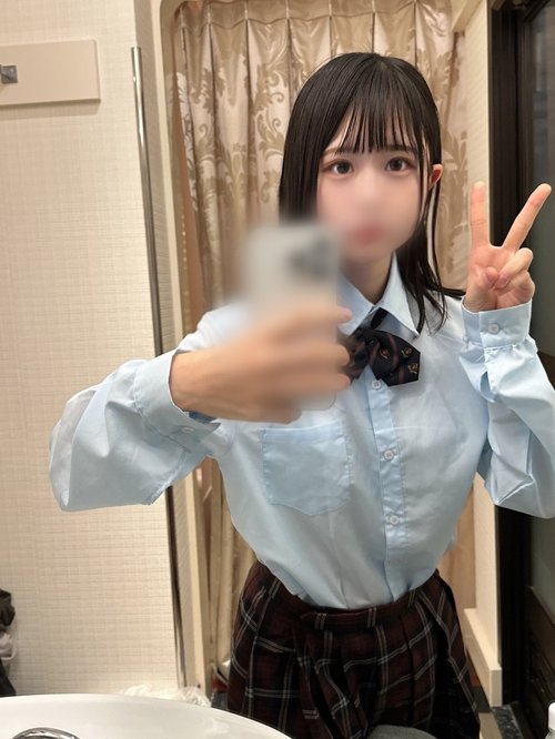 FC2 Mysterious Teen: Small Underdeveloped Body, Irresponsible Creampie